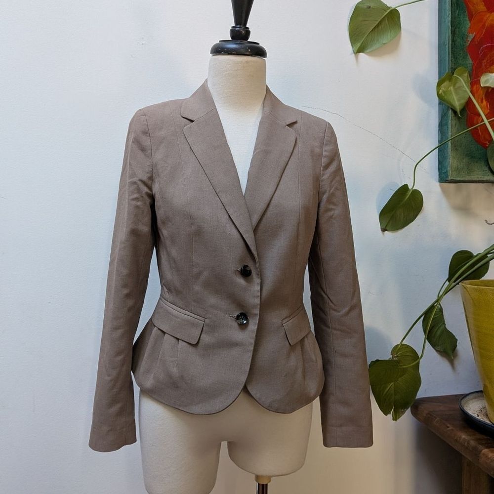 H&M Classic Tan Women's Blazer